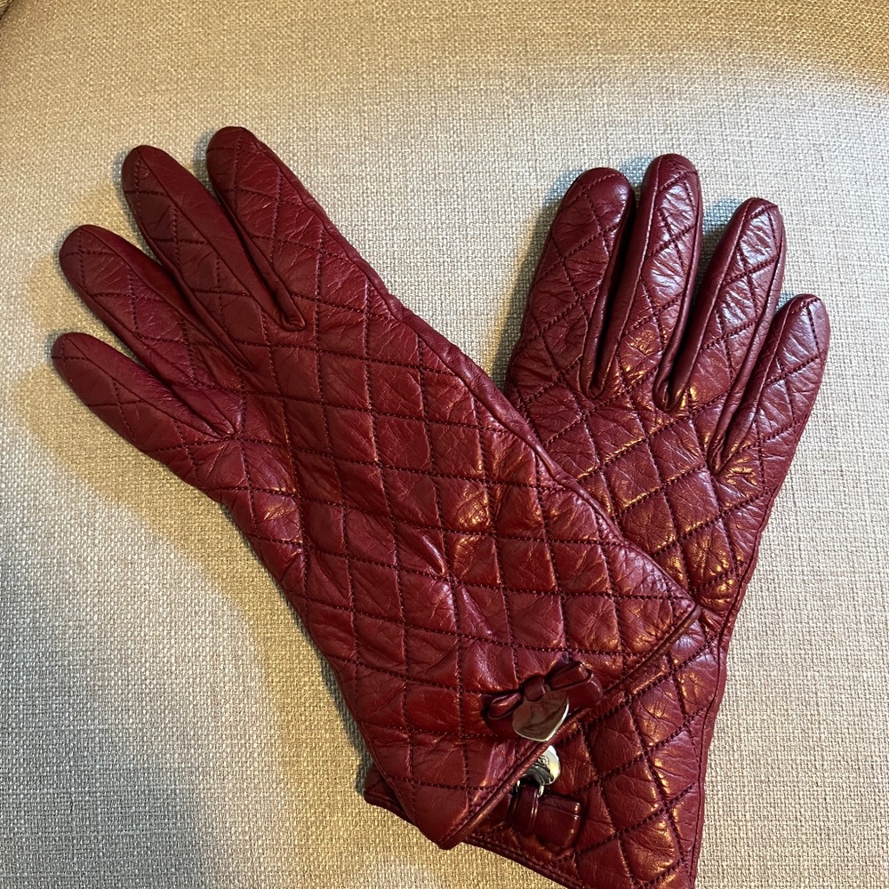 Coach leather gloves